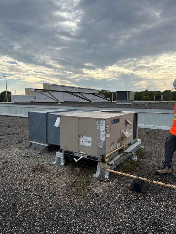 Leamington Rooftop HVAC Replacement -06