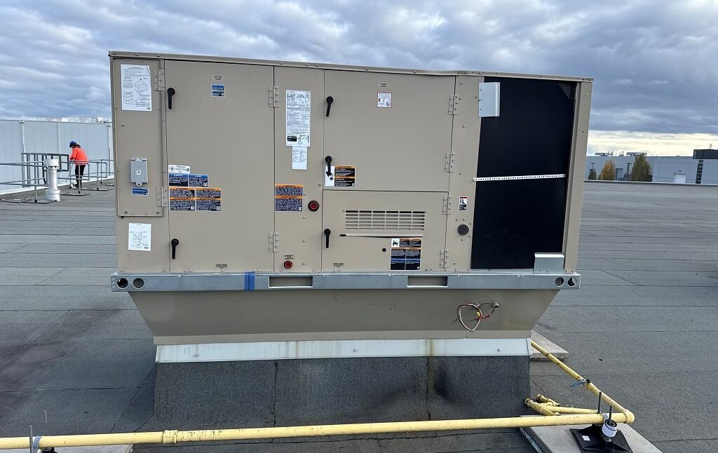 Replacement of a Lennox rooftop unit (RTU) at a commercial facility in Mississauga, Ontario -2050 DREW RD - INSTALLED UNIT